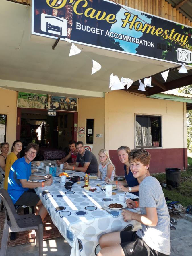 Mulu D Cave Homestay Exterior photo