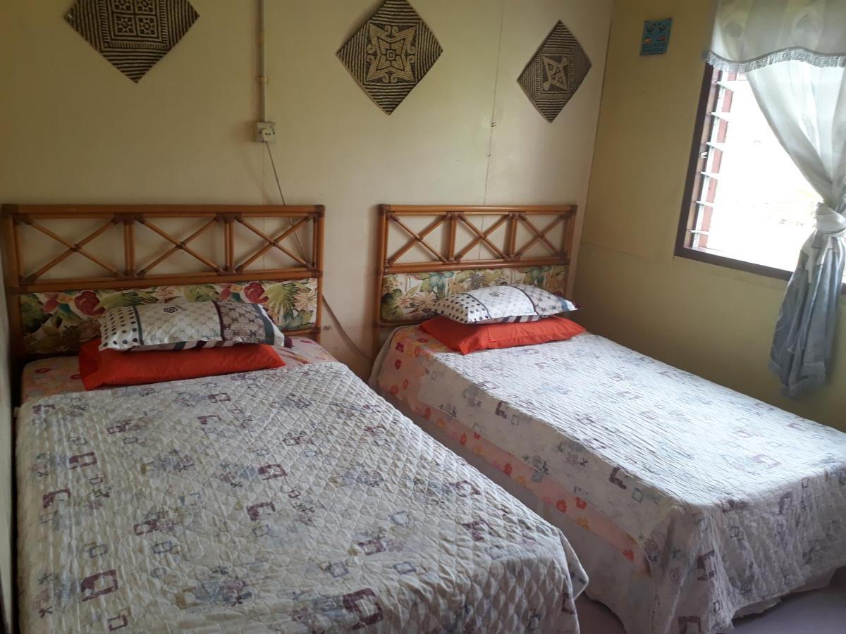 Mulu D Cave Homestay Exterior photo